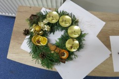 Adventní věnce 04_12_2018